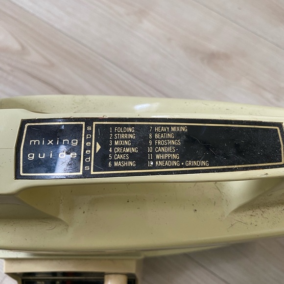 Vtg Oster Regency 12 Speed Kitchen Center Genuine Motor Base Mixer Head - Picture 4 of 7